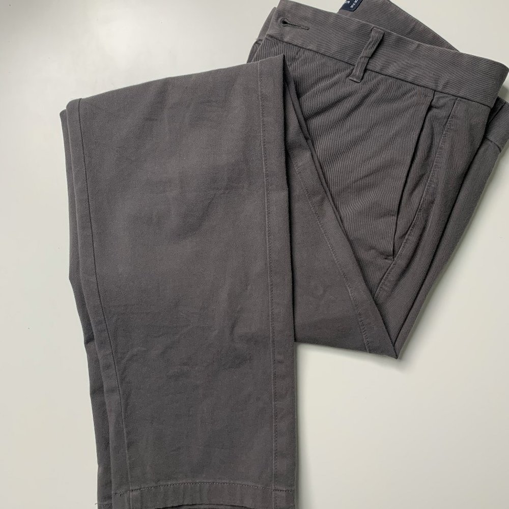 Everlane Performance Chino Slim 31x30 Gray